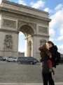 But she woke up at the Arc de Triomphe!