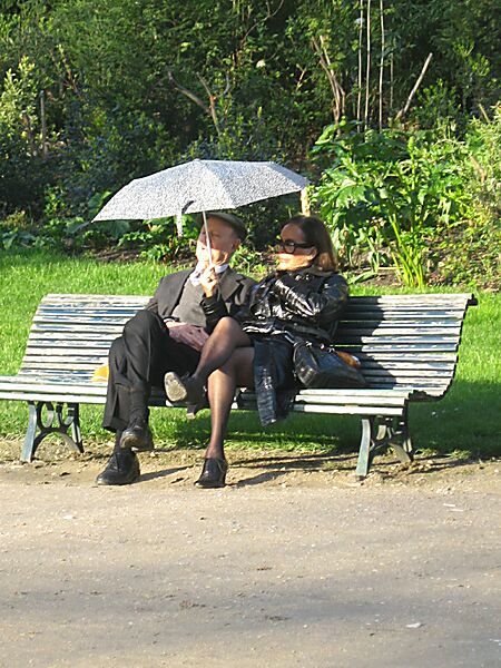 Parisian couple.