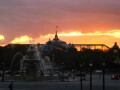 Nice view of the Grand Palais in the background (exhibition hall built for the Paris Exhibition of 1900).