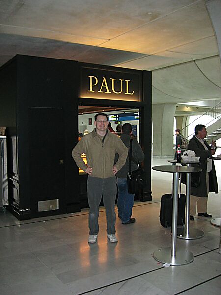 The next day, we were very sad to leave. One last photo at the airport.
